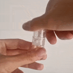 Svita la testina a microaghi e versa tutto il s...